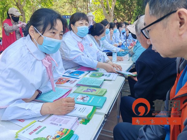 烟台市蓬莱人民医院举办“全国助残日”专题义诊